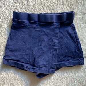 Pre-Owned Condition Deep Navy Blue Mini Skort – Size Small